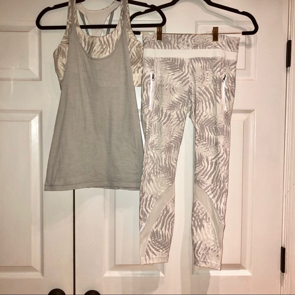 lululemon athletica Pants - 🛑(SOLD)🛑Lululemon WunderPalm Camo White Nimbus